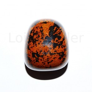 Obsidiaan Mahagon lihvitud